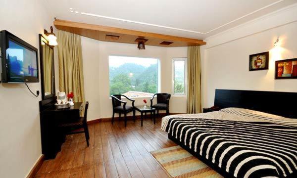 Hotel Suman Paradise Nainital Phòng bức ảnh